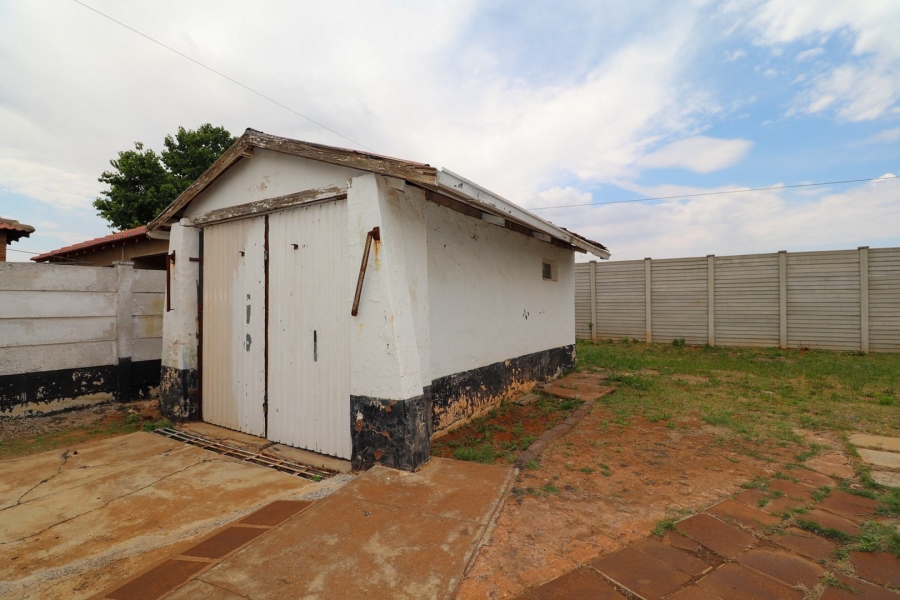 2 Bedroom Property for Sale in Randlespark North West